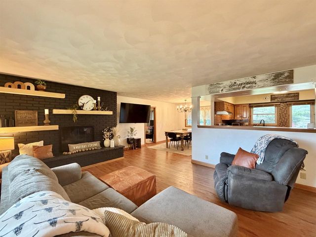 826 E Post Road, Beloit, WI 53511