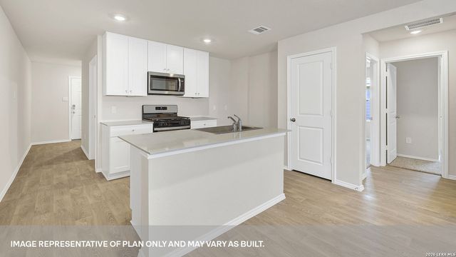 100 SAMUEL DRIVE, Maxwell, TX 78656