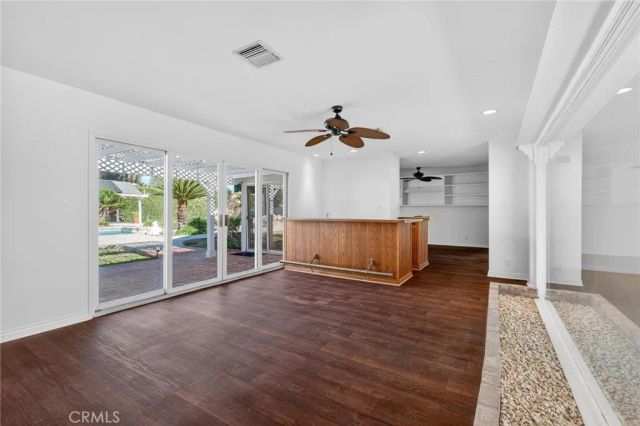 17259 Rayen Street, Sherwood Forest, CA 91325