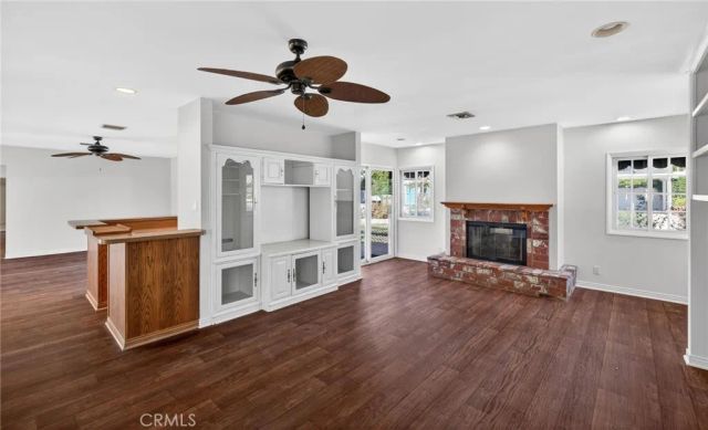 17259 Rayen Street, Sherwood Forest, CA 91325