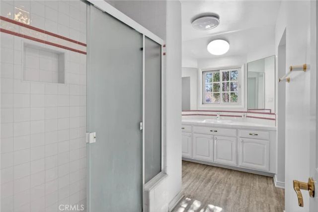 17259 Rayen Street, Sherwood Forest, CA 91325