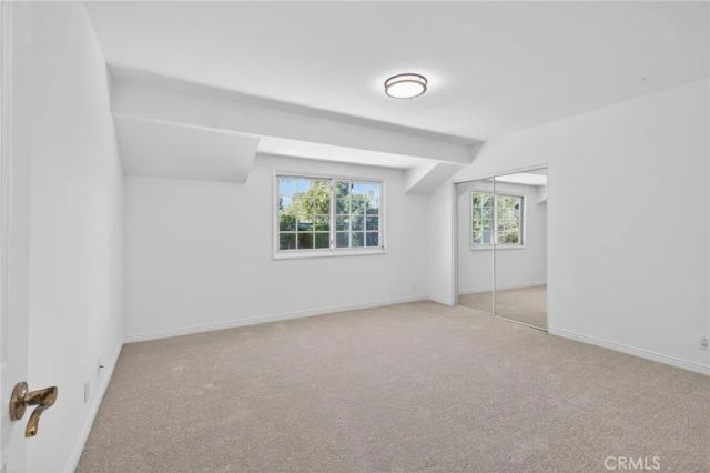 17259 Rayen Street, Sherwood Forest, CA 91325