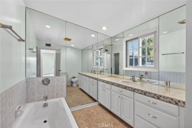 17259 Rayen Street, Sherwood Forest, CA 91325