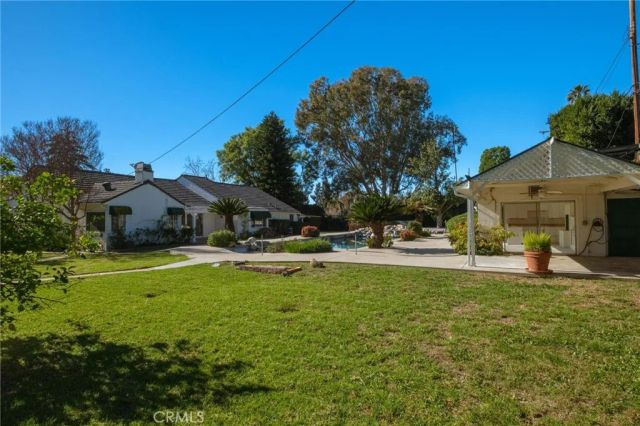 17259 Rayen Street, Sherwood Forest, CA 91325