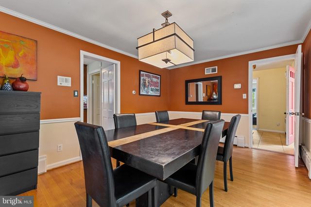 1007 WESTBRIAR DR NE, Vienna, VA 22180