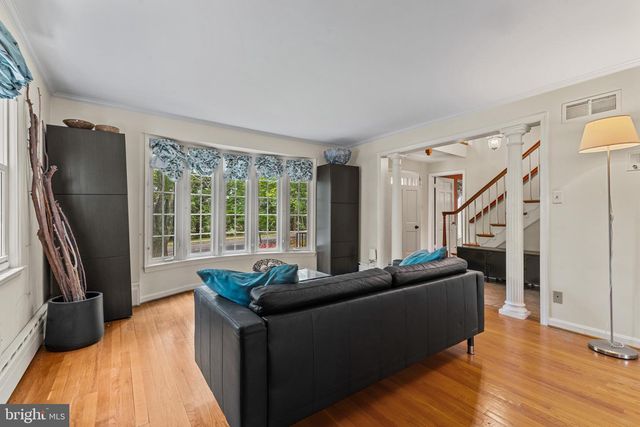 1007 WESTBRIAR DR NE, Vienna, VA 22180