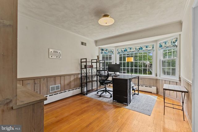 1007 WESTBRIAR DR NE, Vienna, VA 22180
