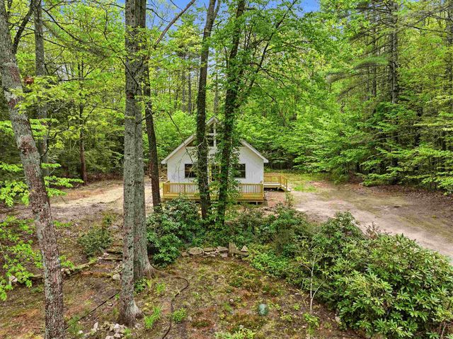 10 Glen Drive, Barnstead, NH 03225