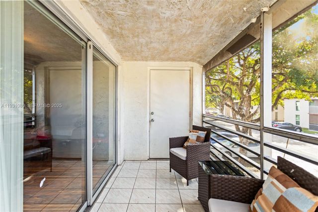 447 N Laurel 1906, Margate, FL 33063