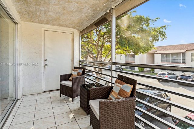 447 N Laurel 1906, Margate, FL 33063