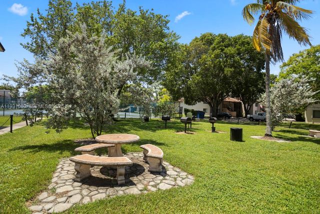 447 N Laurel 1906, Margate, FL 33063