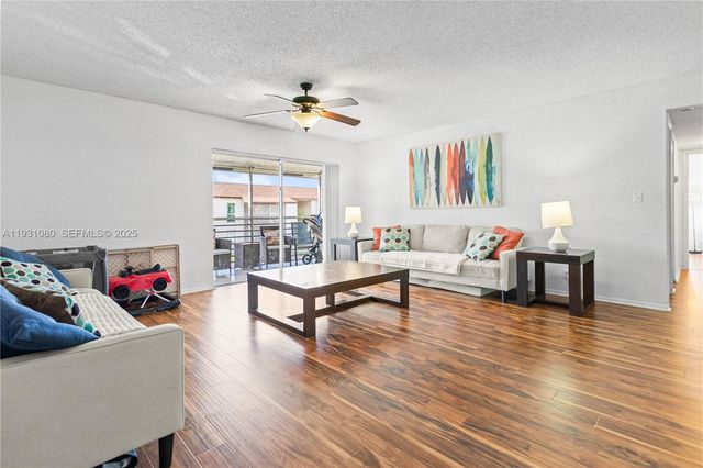 447 N Laurel 1906, Margate, FL 33063