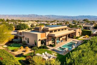 15 Via Montagna, Rancho Mirage, CA 92270