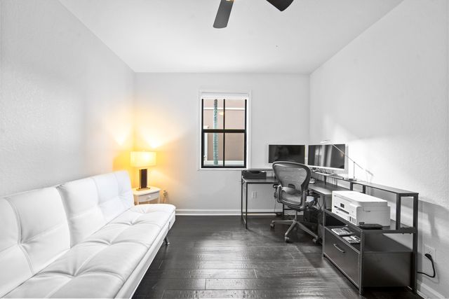 8440 Lakeview Trail, Parkland, FL 33076