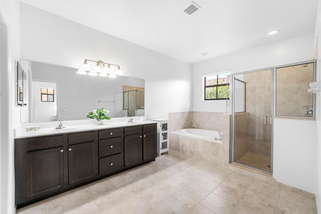 8440 Lakeview Trail, Parkland, FL 33076