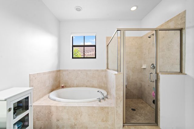 8440 Lakeview Trail, Parkland, FL 33076