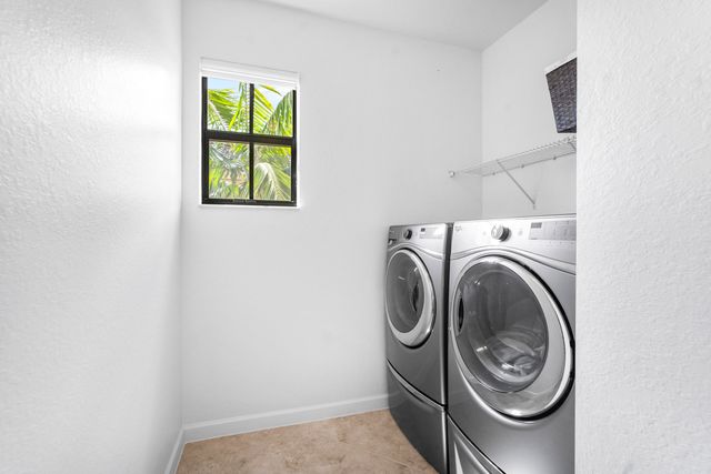 8440 Lakeview Trail, Parkland, FL 33076