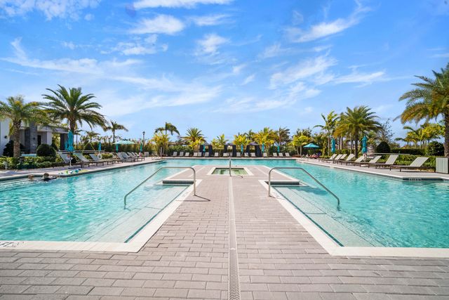 8440 Lakeview Trail, Parkland, FL 33076