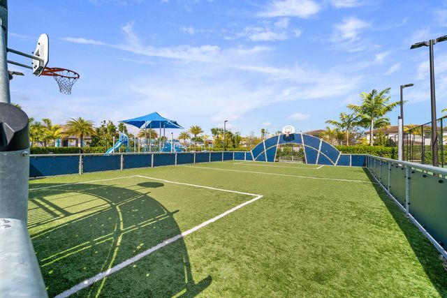 8440 Lakeview Trail, Parkland, FL 33076