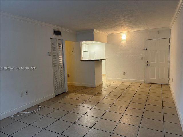 8605 SW 68th Ct 4, Pinecrest, FL 33156