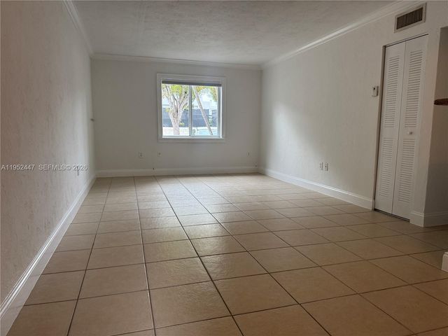 8605 SW 68th Ct 4, Pinecrest, FL 33156