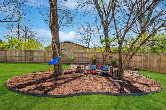 3122 Southlake Dr, Nashville, TN 37211