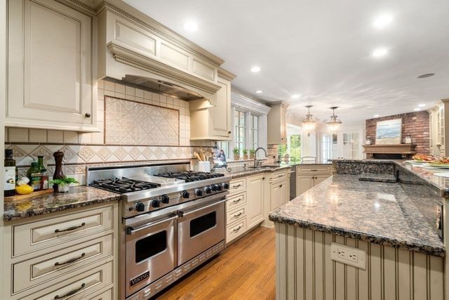 674 South Street, Shrewsbury, MA 01545