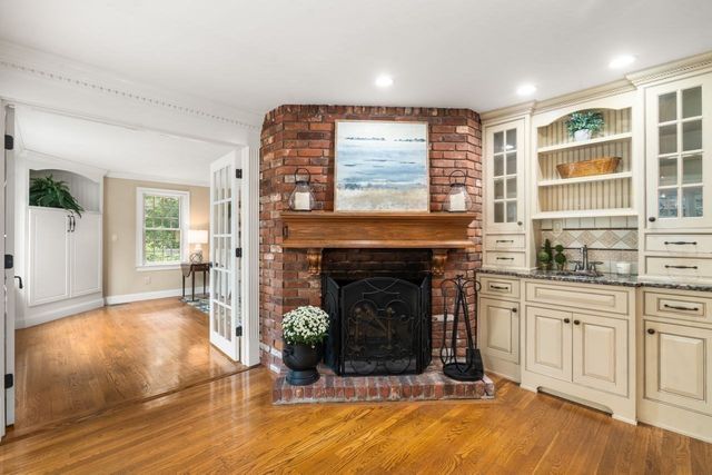 674 South Street, Shrewsbury, MA 01545