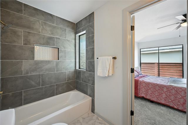 6 Park Lane, Bedford, TX 76021