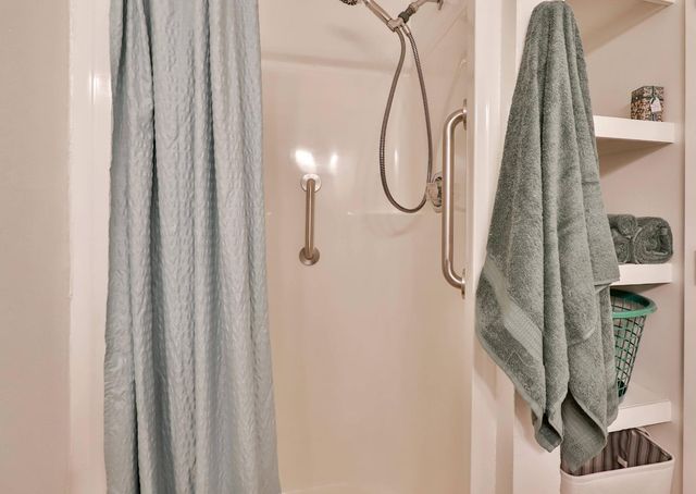 3060 Leaf Cir, Pollock Pines, CA 95726