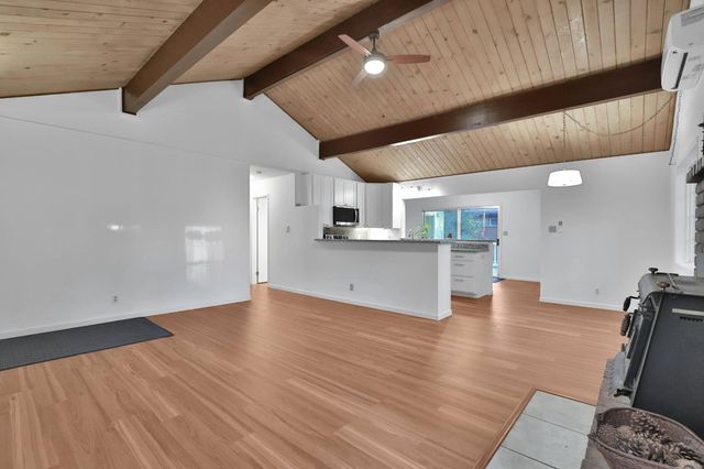 3060 Leaf Cir, Pollock Pines, CA 95726