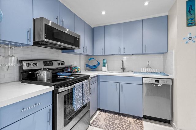 1345 Lincoln Rd 403, Miami Beach, FL 33139