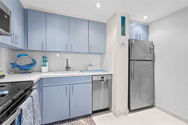 1345 Lincoln Rd 403, Miami Beach, FL 33139