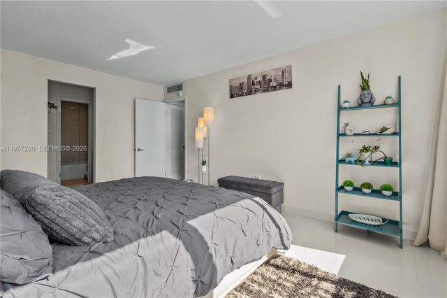 1345 Lincoln Rd 403, Miami Beach, FL 33139