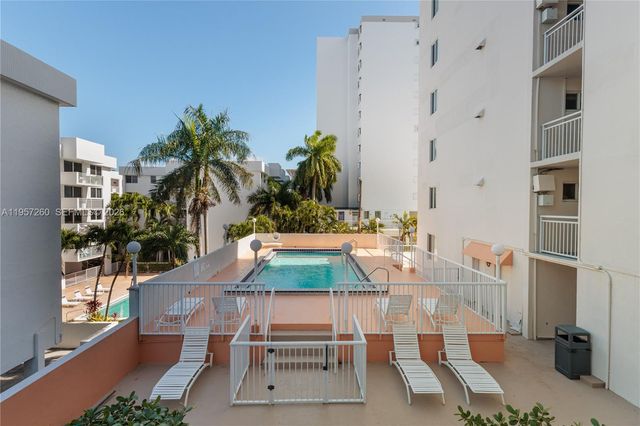 1345 Lincoln Rd 403, Miami Beach, FL 33139