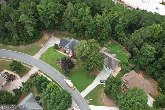 1001 Ashfern Walk, Woodstock, GA 30189