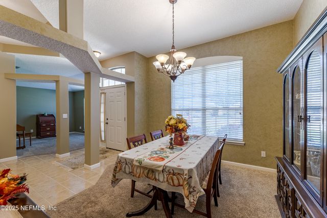 8742 CANOPY OAKS Drive, Jacksonville, FL 32256