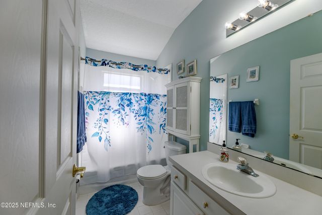 8742 CANOPY OAKS Drive, Jacksonville, FL 32256