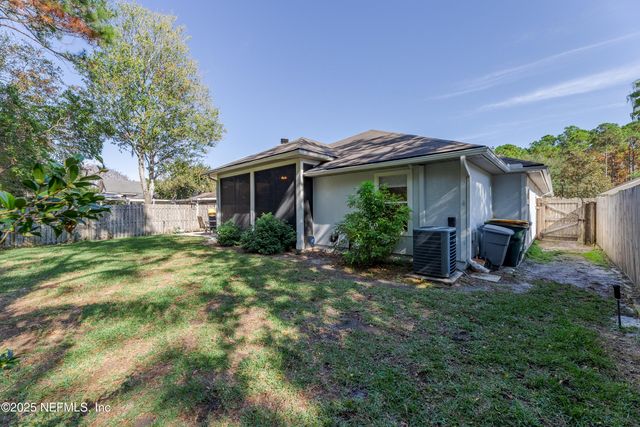 8742 CANOPY OAKS Drive, Jacksonville, FL 32256