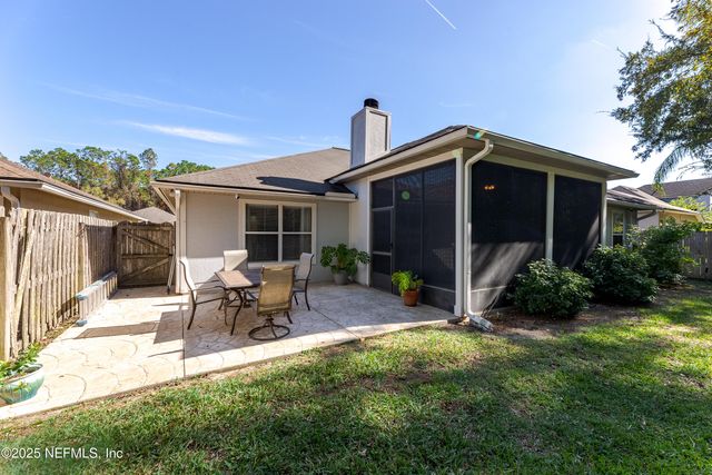 8742 CANOPY OAKS Drive, Jacksonville, FL 32256