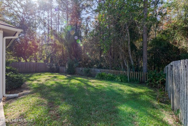 8742 CANOPY OAKS Drive, Jacksonville, FL 32256