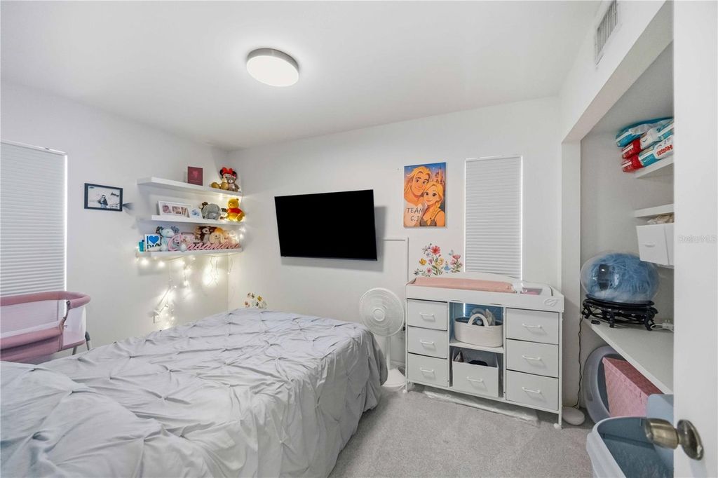 Image 28 of property listing at 6515 MAUNA LOA BOULEVARD, Sarasota, FL 34241