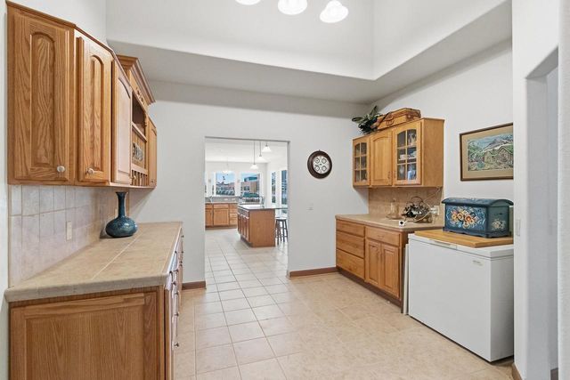 2026 Stonehaven Drive, Sun Prairie, WI 53590