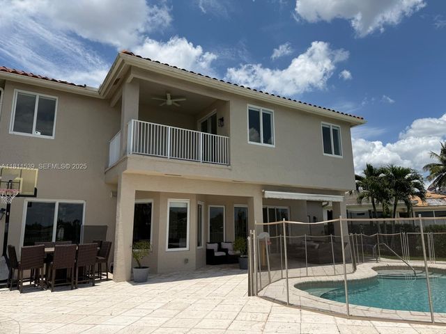 1418 Lantana Drive, Weston, FL 33326