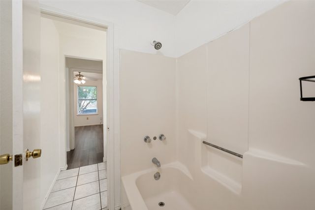 5431 Wild West Drive, Arlington, TX 76017
