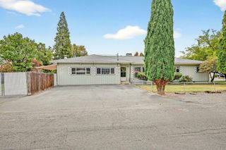 2435 Stearns Way, Medford, OR 97501
