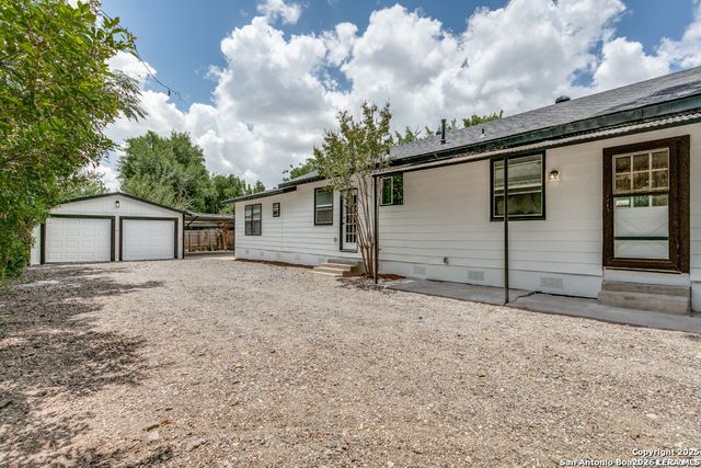716 VICKERS AVE, San Antonio, TX 78211