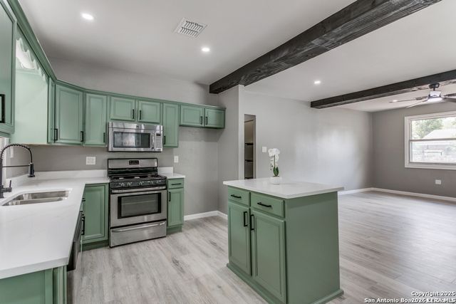 716 VICKERS AVE, San Antonio, TX 78211