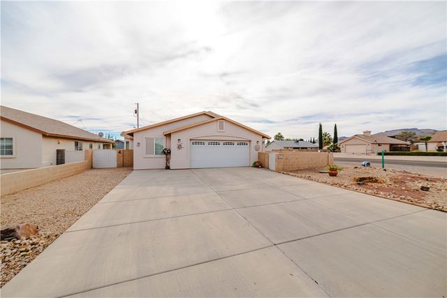 4880 N Bond Street, Kingman, AZ 86409