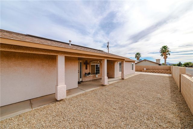 4880 N Bond Street, Kingman, AZ 86409